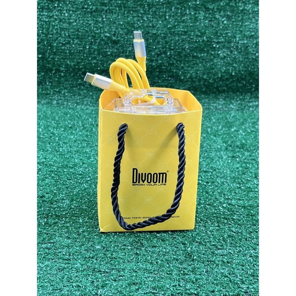 Dipow 65W USB-C Charger 3-Port Fast GaN‎ Charger with DIY Pixel Display New